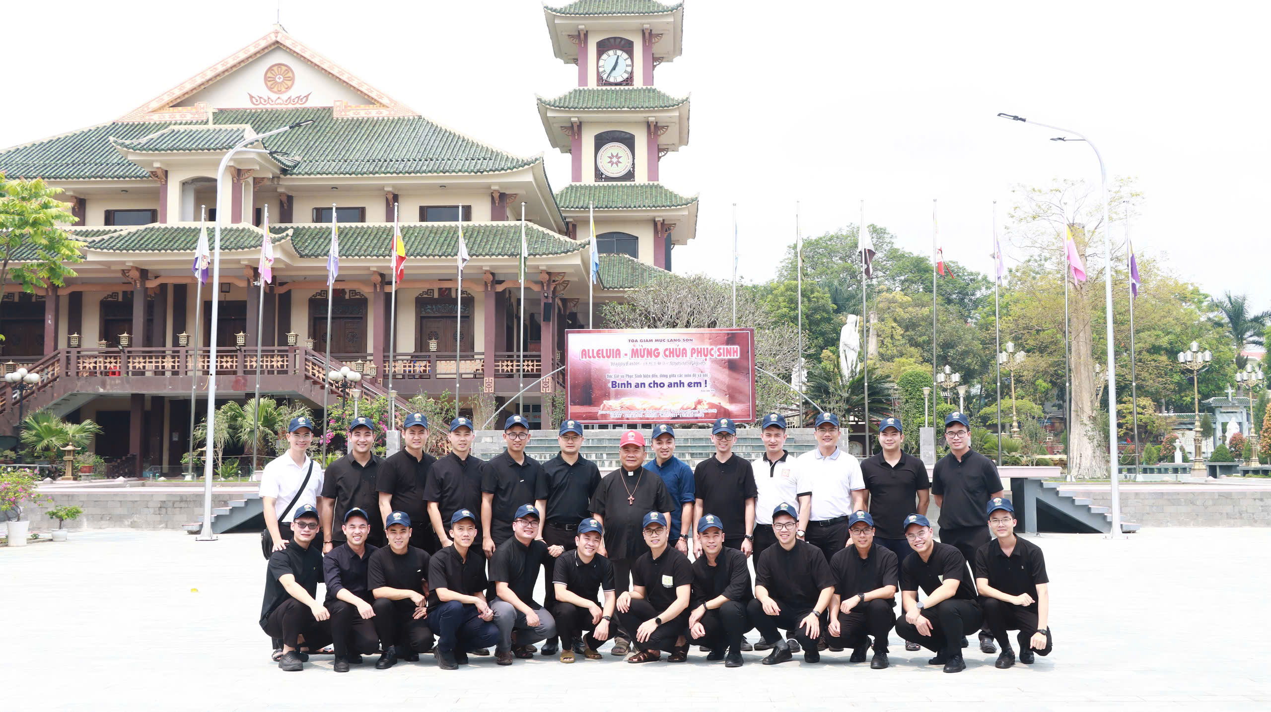 Chủng sinh k25 (niên khóa 2019-2027) thuộc Đại Chủng viện Thánh Giuse Hà Nội: Hành hương Phục Sinh 2026 tại Giáo phận Lạng Sơn - Cao Bằng