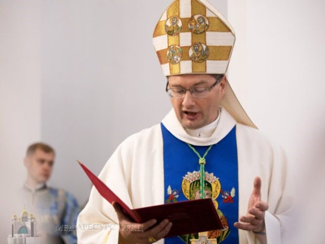 Ukraine triệu tập đại sứ Vatican sau những lời của Đức Phanxicô về chiến tranh
