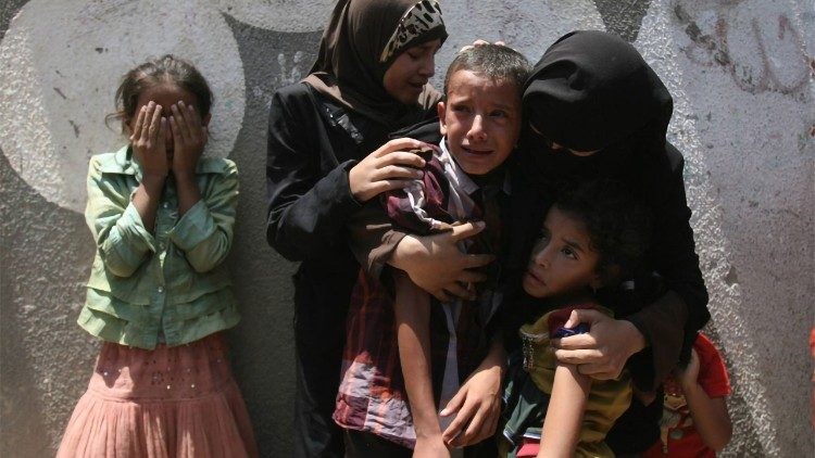Các Kitô hữu thiếu nhi của Gaza xin ĐTC cầu nguyện cho các trẻ em đang sống dưới bom đạn