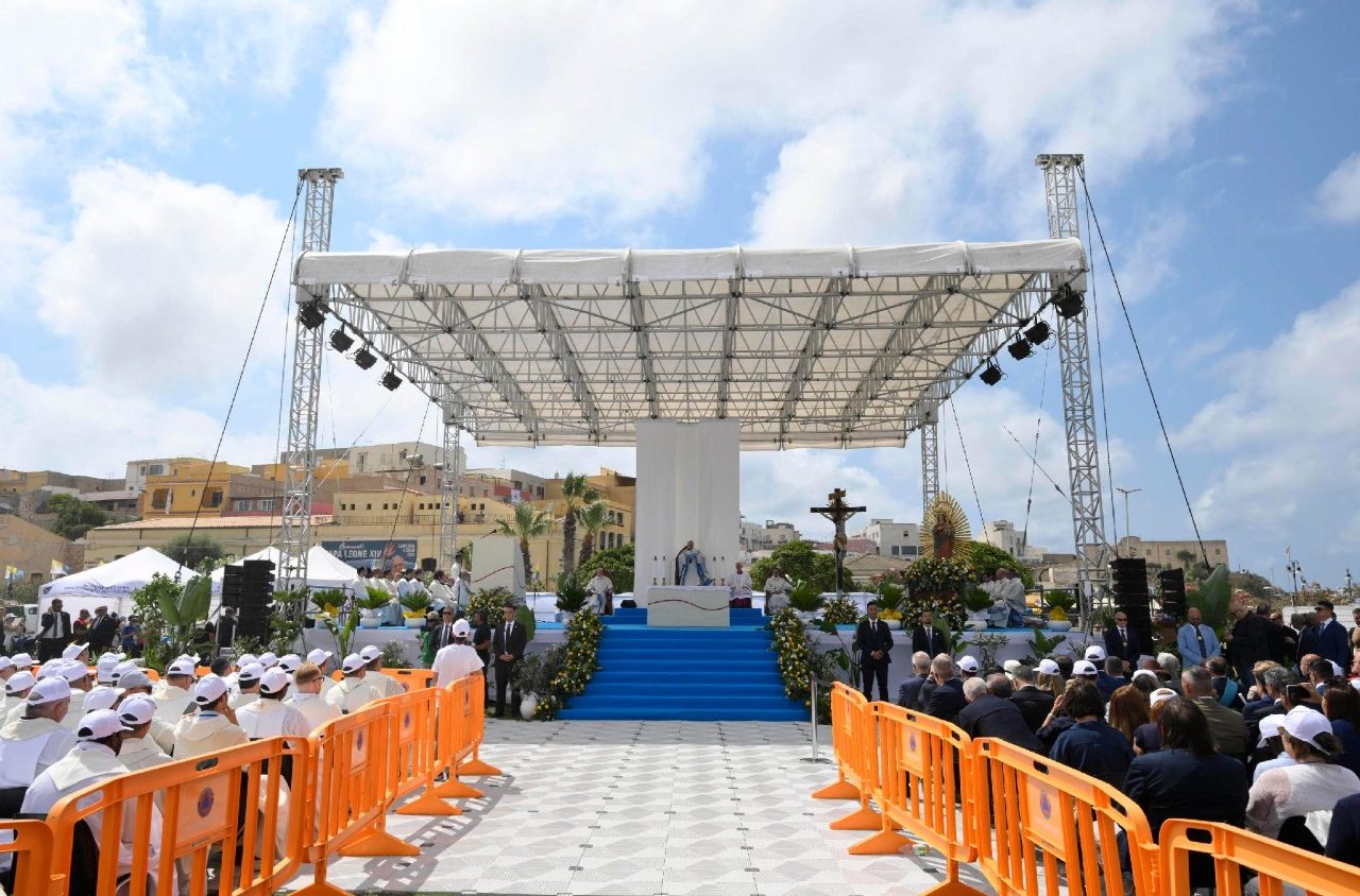 Đức Thánh Cha Lêô XIV: Trở nên người thân cận tại Lampedusa