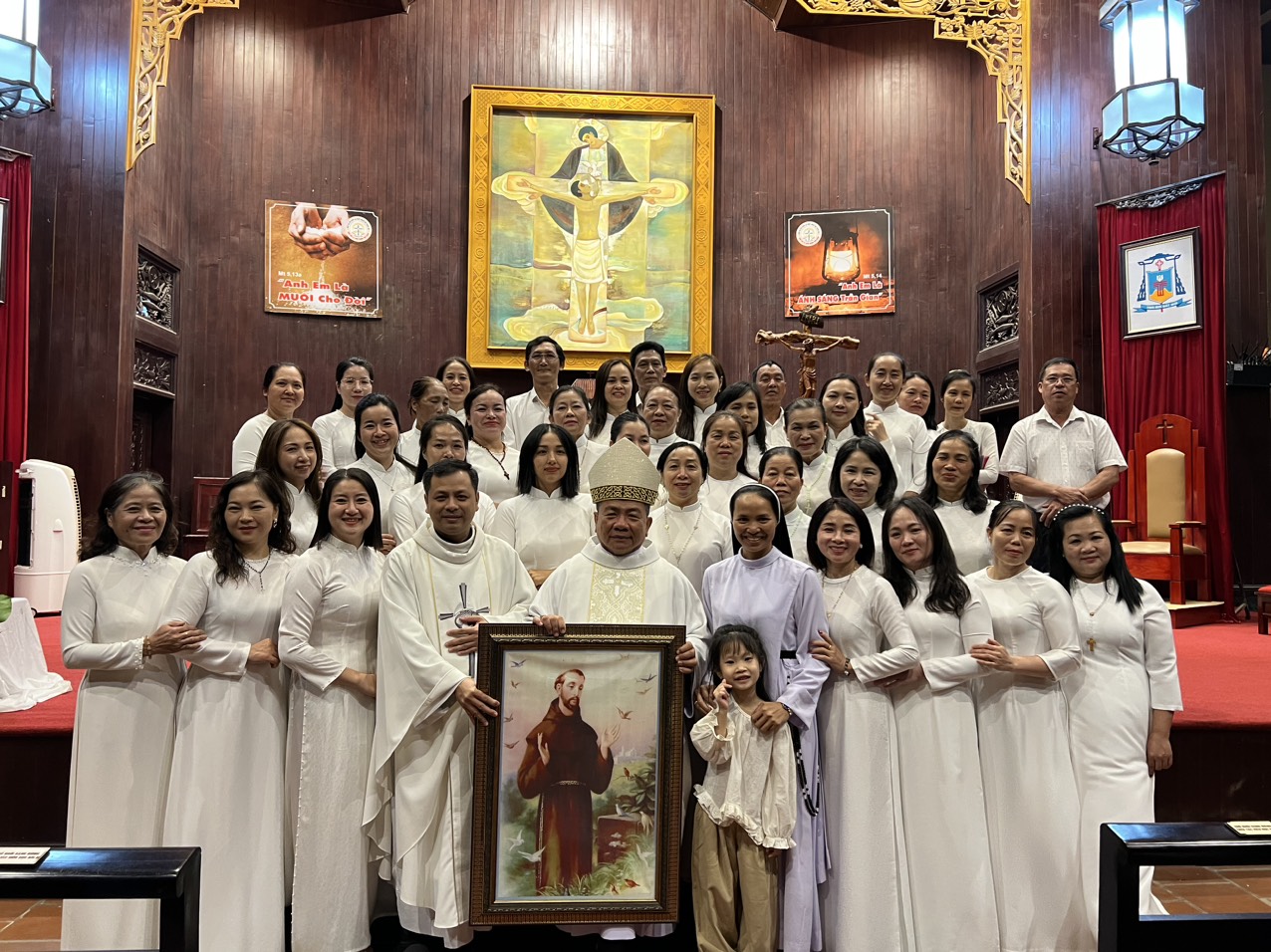 Giáo xứ Chính tòa Lạng Sơn: Mừng lễ Thánh Phanxicô Assisi – quan thầy Ca đoàn