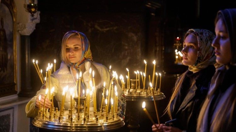 Kitô hữu Ucraina mừng lễ Phục Sinh trong bóng tối của chiến tranh