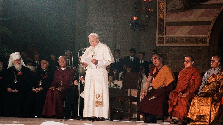 Đức Thánh Cha sẽ đến Assisi tham dự buổi cầu nguyện liên tôn vì hoà bình