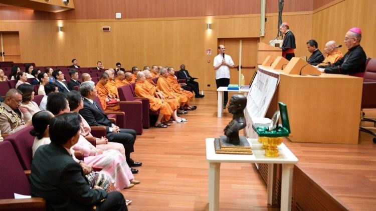 Đối thoại liên tôn tại Bangkok, hội thảo Phật giáo – Kitô giáo lần thứ 7