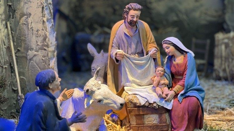 Đọc lại Tông thư "Dấu chỉ tuyệt vời" của ĐTC Phanxicô để tìm lại ý nghĩa và giá trị của hang đá Giáng sinh