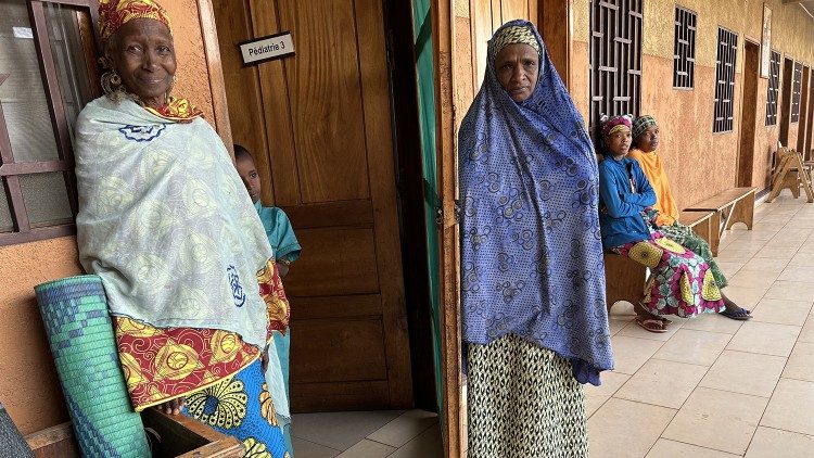 ​​​​​​​Các Nữ tu Bác ái giúp phụ nữ ở Camerun chống lại nghèo đói, mại dâm và bệnh tật