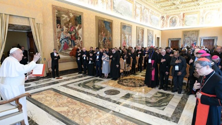 ĐTC Phanxicô tiếp các tham dự viên Đại hội toàn thể của các Hội Giáo hoàng truyền giáo