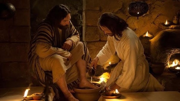 CHỜ CON VỀ ĐỂ ĐƯỢC RỬA CHÂN