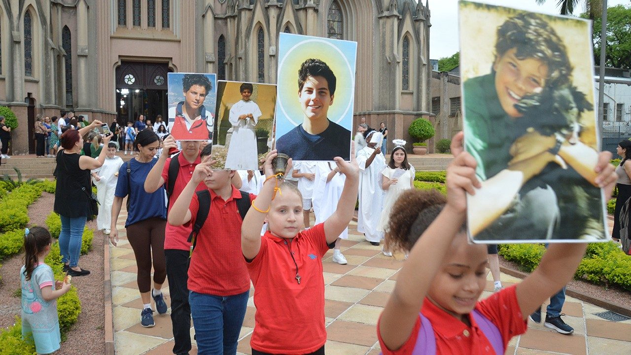 HolyWins tại Hannut: “Lễ hội ánh sáng và hy vọng”