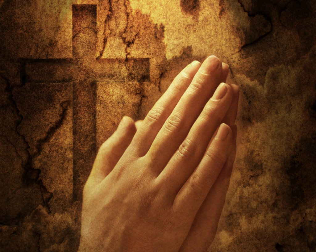 Tại sao chúng ta chắp tay khi cầu nguyện?