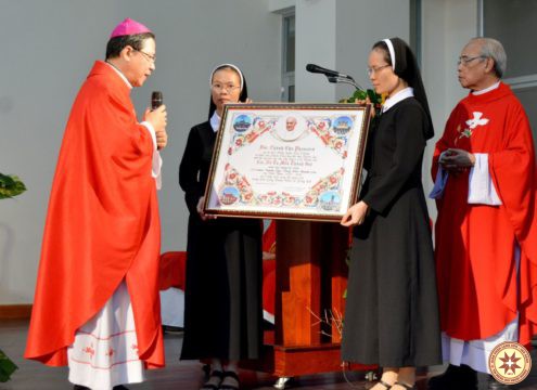 Dòng Mến Thánh Giá tại Việt Nam khai mạc Năm Thánh mừng 350 năm thành lập