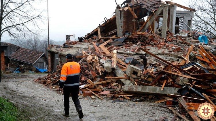 Các giám mục Croatia tặng 1 triệu đô la giúp các nạn nhân động đất
